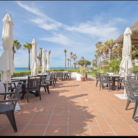 Alcazaba Beach Apartment Estepona Dış mekan fotoğraf